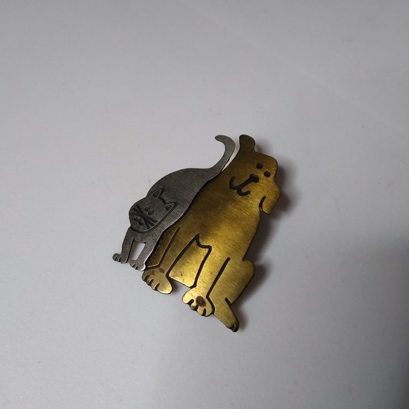 Vintage Thin Metal Dog And Cat Brooch - Picture 3 of 12